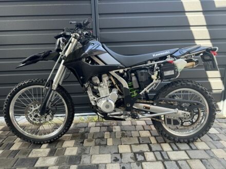 Кавасакі KLX 250, об'ємом двигуна 0.25 л та пробігом 0 тис. км за 6500 $, фото 1 на Automoto.ua