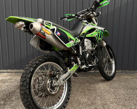 Зеленый Кавасаки KLX 250, объемом двигателя 0.25 л и пробегом 28 тыс. км за 4200 $, фото 3 на Automoto.ua