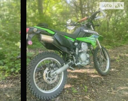 Зеленый Кавасаки KLX 250, объемом двигателя 0.25 л и пробегом 8 тыс. км за 4600 $, фото 1 на Automoto.ua