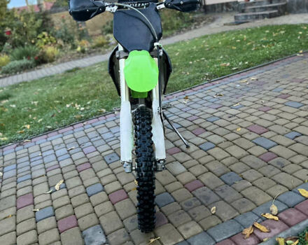 Зелений Кавасакі KX 250F, об'ємом двигуна 0.25 л та пробігом 10 тис. км за 3019 $, фото 8 на Automoto.ua