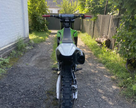 Зелений Кавасакі KX 250F, об'ємом двигуна 0.25 л та пробігом 50 тис. км за 3000 $, фото 1 на Automoto.ua