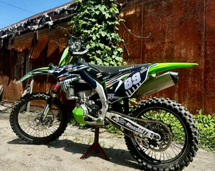 Зеленый Кавасаки KX 450F, объемом двигателя 0.45 л и пробегом 120 тыс. км за 6000 $, фото 1 на Automoto.ua
