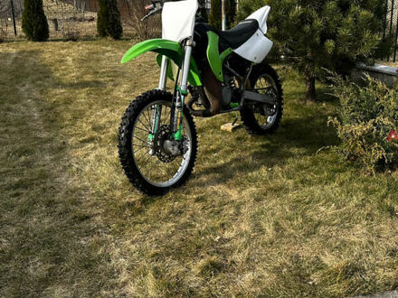 Кавасаки KX 85 2011 в Дрогобыче на Automoto.ua Зеленый Кавасаки KX 85, объемом двигателя 0.08 л и пробегом 5 тыс. км за 1700 $, фото 1 на Automoto.ua