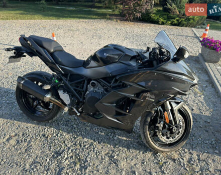 Черный Кавасаки Ninja 1000 SX, объемом двигателя 1 л и пробегом 620 тыс. км за 7000 $, фото 1 на Automoto.ua