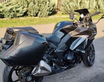 Кавасаки Ninja 1000 SX, объемом двигателя 1 л и пробегом 14 тыс. км за 11500 $, фото 9 на Automoto.ua