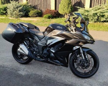 Кавасаки Ninja 1000 SX, объемом двигателя 1 л и пробегом 14 тыс. км за 11500 $, фото 5 на Automoto.ua