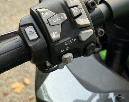 Зеленый Кавасаки Ninja 1000 SX, объемом двигателя 1 л и пробегом 26 тыс. км за 15500 $, фото 10 на Automoto.ua