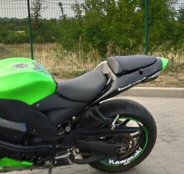 Кавасакі Ninja 1000 ZX-10R, об'ємом двигуна 1 л та пробігом 50 тис. км за 6900 $, фото 5 на Automoto.ua