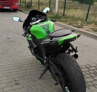 Кавасакі Ninja 1000 ZX-10R, об'ємом двигуна 1 л та пробігом 50 тис. км за 6900 $, фото 14 на Automoto.ua