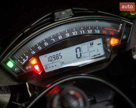Кавасаки Ninja 1000 ZX-10R, объемом двигателя 1 л и пробегом 10 тыс. км за 17000 $, фото 9 на Automoto.ua