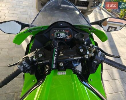 Зелений Кавасакі Ninja 1000 ZX-10R, об'ємом двигуна 1 л та пробігом 15 тис. км за 20500 $, фото 2 на Automoto.ua
