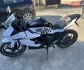 Белый Кавасаки Ninja 250, объемом двигателя 0.25 л и пробегом 46 тыс. км за 2800 $, фото 1 на Automoto.ua