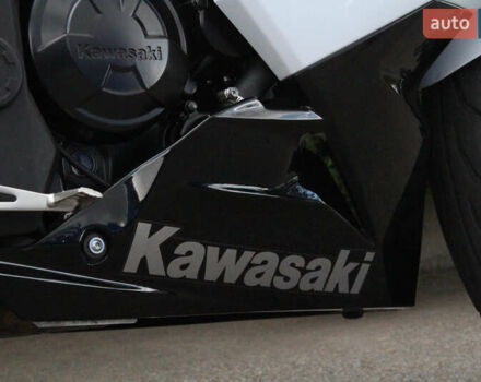 Білий Кавасакі Ninja 250, об'ємом двигуна 0.25 л та пробігом 4 тис. км за 3300 $, фото 5 на Automoto.ua