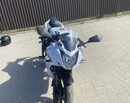 Білий Кавасакі Ninja 250, об'ємом двигуна 0.25 л та пробігом 16 тис. км за 3700 $, фото 3 на Automoto.ua