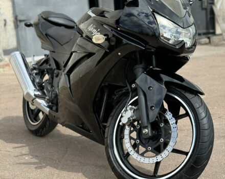Кавасакі Ninja 250, об'ємом двигуна 0 л та пробігом 33 тис. км за 2900 $, фото 1 на Automoto.ua