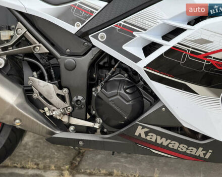 Кавасаки Ninja 250, объемом двигателя 0.25 л и пробегом 15 тыс. км за 3800 $, фото 6 на Automoto.ua