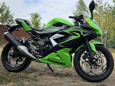 Кавасаки Ninja 250, объемом двигателя 0 л и пробегом 11 тыс. км за 3000 $, фото 1 на Automoto.ua