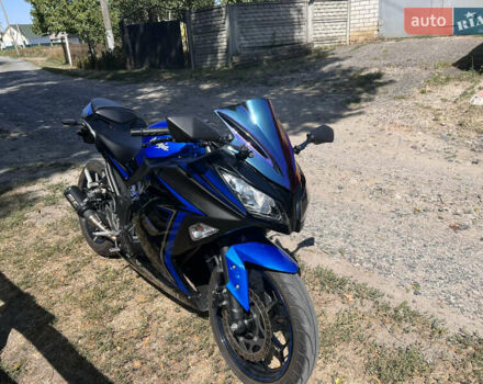 Синий Кавасаки Ninja 250, объемом двигателя 0.25 л и пробегом 13 тыс. км за 3400 $, фото 6 на Automoto.ua