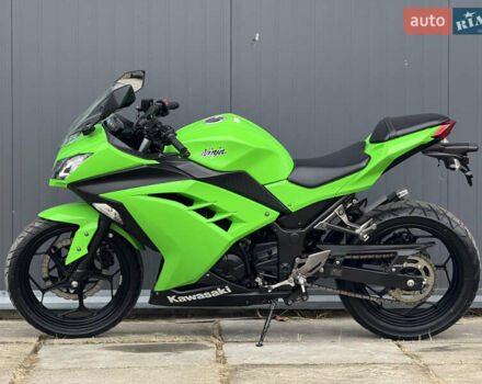 Зеленый Кавасаки Ninja 250, объемом двигателя 0.25 л и пробегом 10 тыс. км за 3800 $, фото 3 на Automoto.ua
