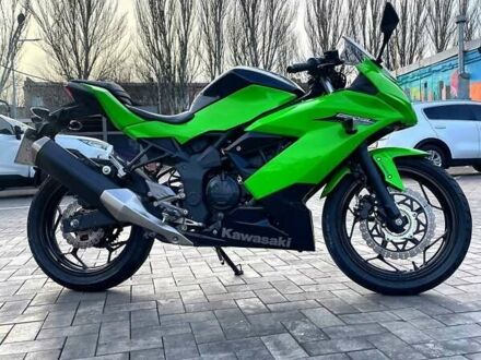 Зелений Кавасакі Ninja 250, об'ємом двигуна 0.25 л та пробігом 10 тис. км за 3100 $, фото 1 на Automoto.ua