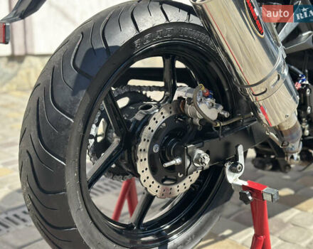 Черный Кавасаки Ninja 250R, объемом двигателя 0.25 л и пробегом 30 тыс. км за 2900 $, фото 3 на Automoto.ua