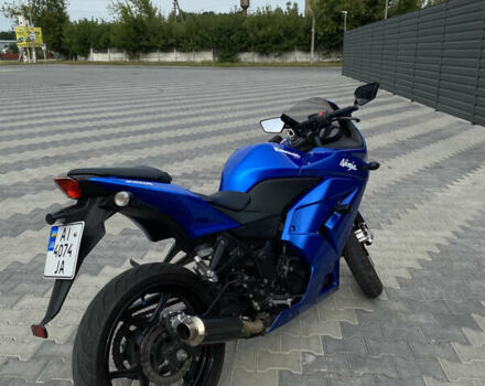 Синий Кавасаки Ninja 250R, объемом двигателя 0.25 л и пробегом 9 тыс. км за 3200 $, фото 1 на Automoto.ua