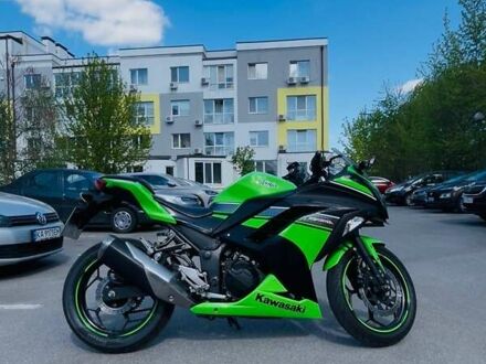 Кавасакі Ninja 250R 2013 у Києві на Automoto.ua Зелений Кавасакі Ninja 250R, об'ємом двигуна 0.2 л та пробігом 43 тис. км за 3250 $, фото 1 на Automoto.ua