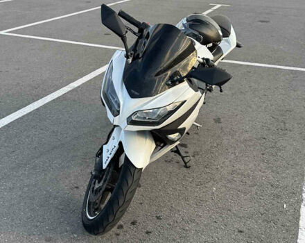 Білий Кавасакі Ninja 300, об'ємом двигуна 0.3 л та пробігом 24 тис. км за 3500 $, фото 1 на Automoto.ua