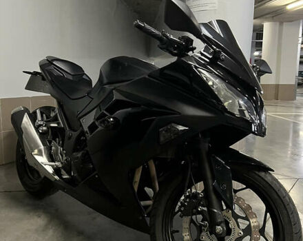 Кавасаки Ninja 300, объемом двигателя 0 л и пробегом 17 тыс. км за 5300 $, фото 1 на Automoto.ua