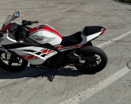 Кавасаки Ninja 300, объемом двигателя 0 л и пробегом 0 тыс. км за 2800 $, фото 2 на Automoto.ua