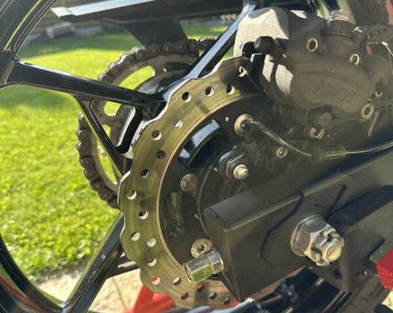 Белый Кавасаки Ninja 400, объемом двигателя 0.4 л и пробегом 4 тыс. км за 6500 $, фото 6 на Automoto.ua