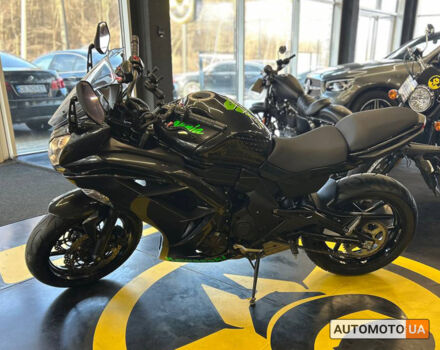 Черный Кавасаки Ninja 400, объемом двигателя 0.4 л и пробегом 14 тыс. км за 5000 $, фото 3 на Automoto.ua