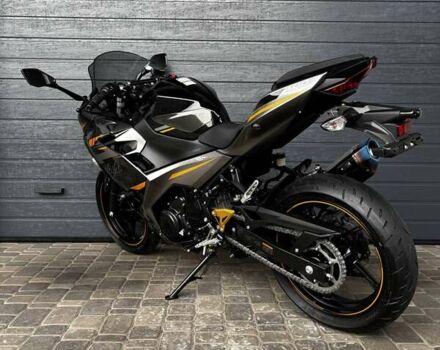 Черный Кавасаки Ninja 400, объемом двигателя 0.4 л и пробегом 15 тыс. км за 5900 $, фото 6 на Automoto.ua