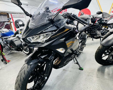 Черный Кавасаки Ninja 400, объемом двигателя 0.4 л и пробегом 18 тыс. км за 5600 $, фото 12 на Automoto.ua