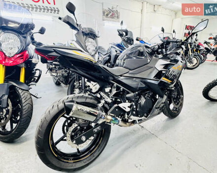 Черный Кавасаки Ninja 400, объемом двигателя 0.4 л и пробегом 18 тыс. км за 5600 $, фото 9 на Automoto.ua