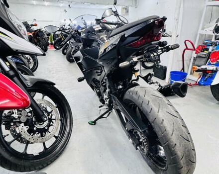 Черный Кавасаки Ninja 400, объемом двигателя 0.4 л и пробегом 18 тыс. км за 5600 $, фото 11 на Automoto.ua