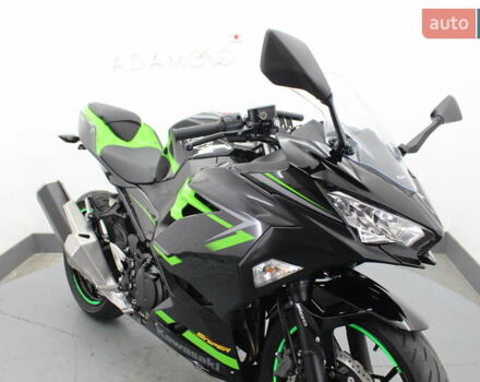 Черный Кавасаки Ninja 400, объемом двигателя 0.4 л и пробегом 19 тыс. км за 4900 $, фото 8 на Automoto.ua
