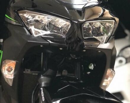 Черный Кавасаки Ninja 400, объемом двигателя 0 л и пробегом 16 тыс. км за 4550 $, фото 1 на Automoto.ua