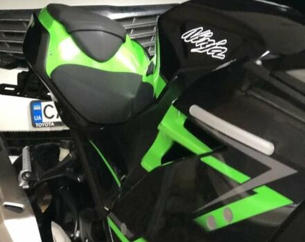 Черный Кавасаки Ninja 400, объемом двигателя 0 л и пробегом 16 тыс. км за 4550 $, фото 2 на Automoto.ua