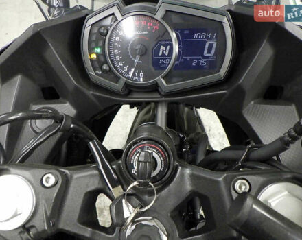 Черный Кавасаки Ninja 400, объемом двигателя 0.4 л и пробегом 10 тыс. км за 5700 $, фото 6 на Automoto.ua