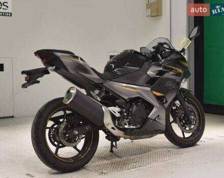 Чорний Кавасакі Ninja 400, об'ємом двигуна 0.4 л та пробігом 12 тис. км за 5999 $, фото 4 на Automoto.ua