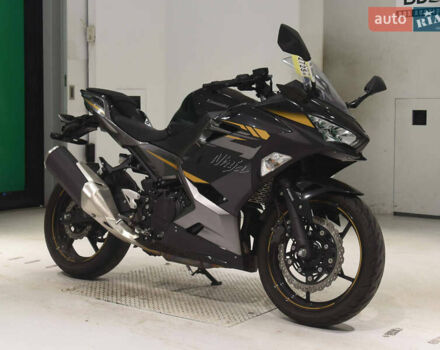 Чорний Кавасакі Ninja 400, об'ємом двигуна 0.4 л та пробігом 12 тис. км за 5999 $, фото 2 на Automoto.ua
