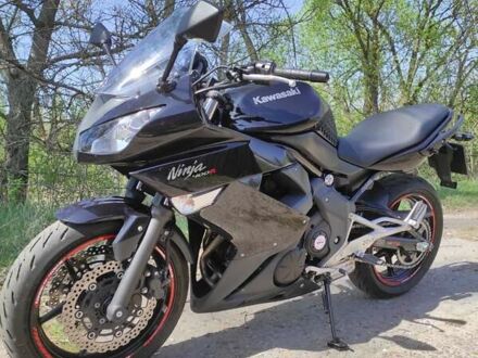 Кавасакі Ninja 400 2010 у Репке на Automoto.ua Чорний Кавасакі Ninja 400, об'ємом двигуна 0.4 л та пробігом 27 тис. км за 4350 $, фото 1 на Automoto.ua