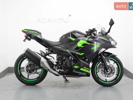 Кавасаки Ninja 400 2019 в Гниване на Automoto.ua Черный Кавасаки Ninja 400, объемом двигателя 0.4 л и пробегом 19 тыс. км за 4900 $, фото 1 на Automoto.ua