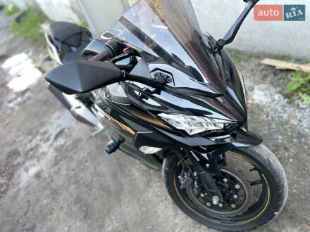 Кавасаки Ninja 400 2021 в Житомире на Automoto.ua Черный Кавасаки Ninja 400, объемом двигателя 0.4 л и пробегом 20 тыс. км за 5000 $, фото 1 на Automoto.ua