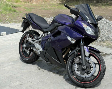 Фиолетовый Кавасаки Ninja 400, объемом двигателя 0.25 л и пробегом 50 тыс. км за 4100 $, фото 1 на Automoto.ua