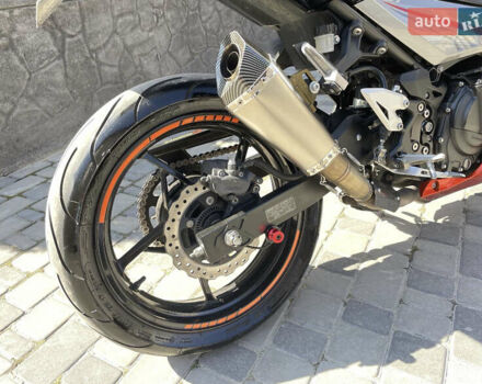 Кавасакі Ninja 400, об'ємом двигуна 0.4 л та пробігом 31 тис. км за 5100 $, фото 8 на Automoto.ua