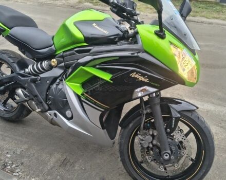 Кавасаки Ninja 400, объемом двигателя 0.4 л и пробегом 0 тыс. км за 3400 $, фото 2 на Automoto.ua