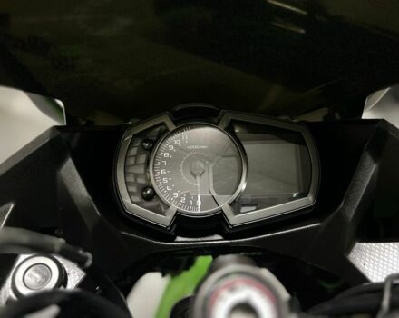 Кавасакі Ninja 400, об'ємом двигуна 0.4 л та пробігом 0 тис. км за 5800 $, фото 3 на Automoto.ua