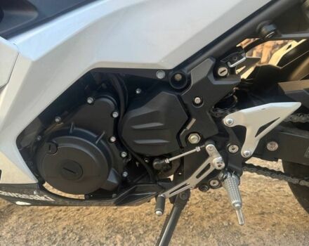 Кавасаки Ninja 400, объемом двигателя 0.4 л и пробегом 0 тыс. км за 5800 $, фото 9 на Automoto.ua
